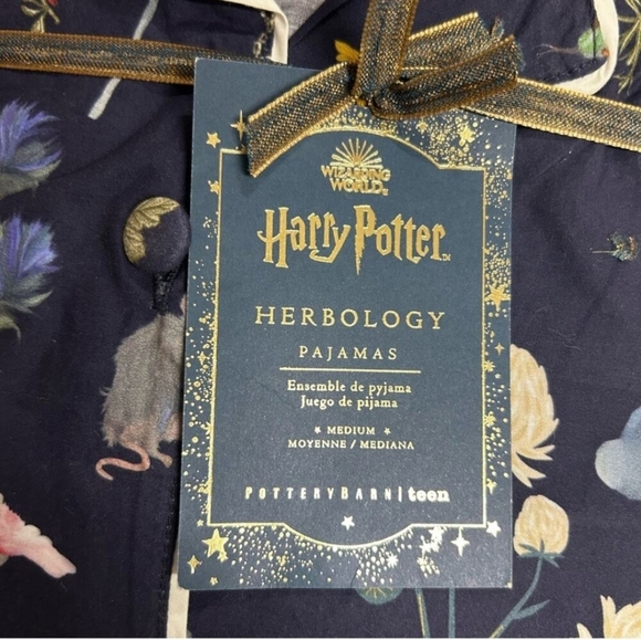 Pottery Barn Harry Potter Herbology Loose Pajama PJ Set Button Top & Pants NWT M - Picture 4 of 4